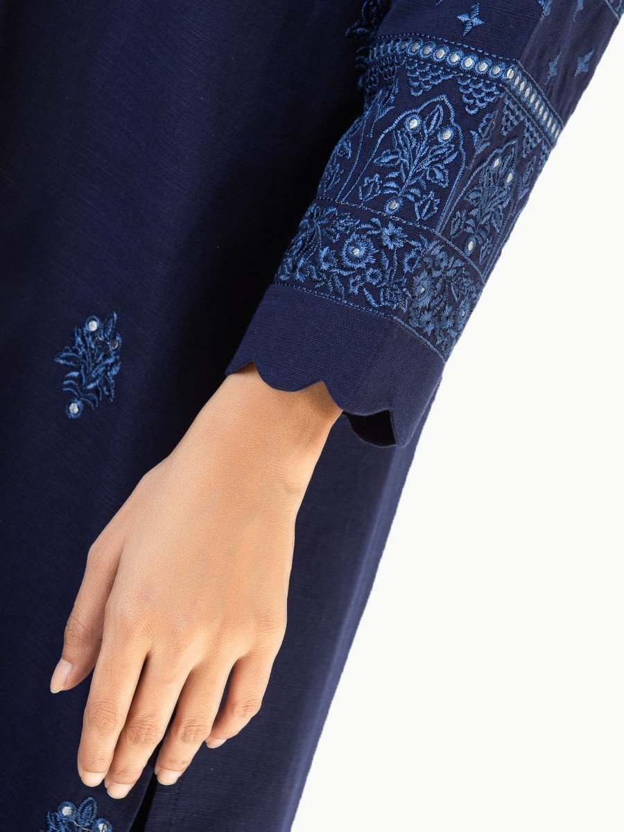 Edenrobe - Pret 3Pc Embroidered Khaddar Suit - EWTKE22-68119 (3P)