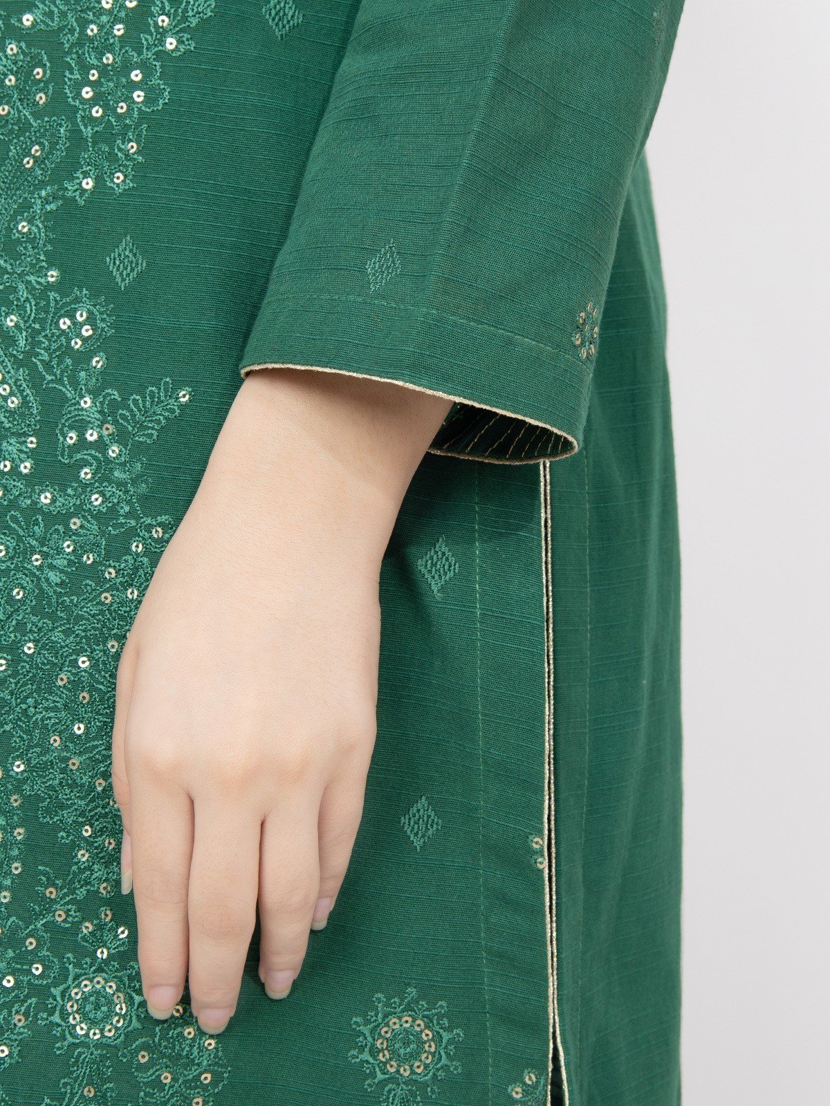 Edenrobe - Pret 3Pc Embroidered Khaddar Suit - EWTKE22-68138 (3P)