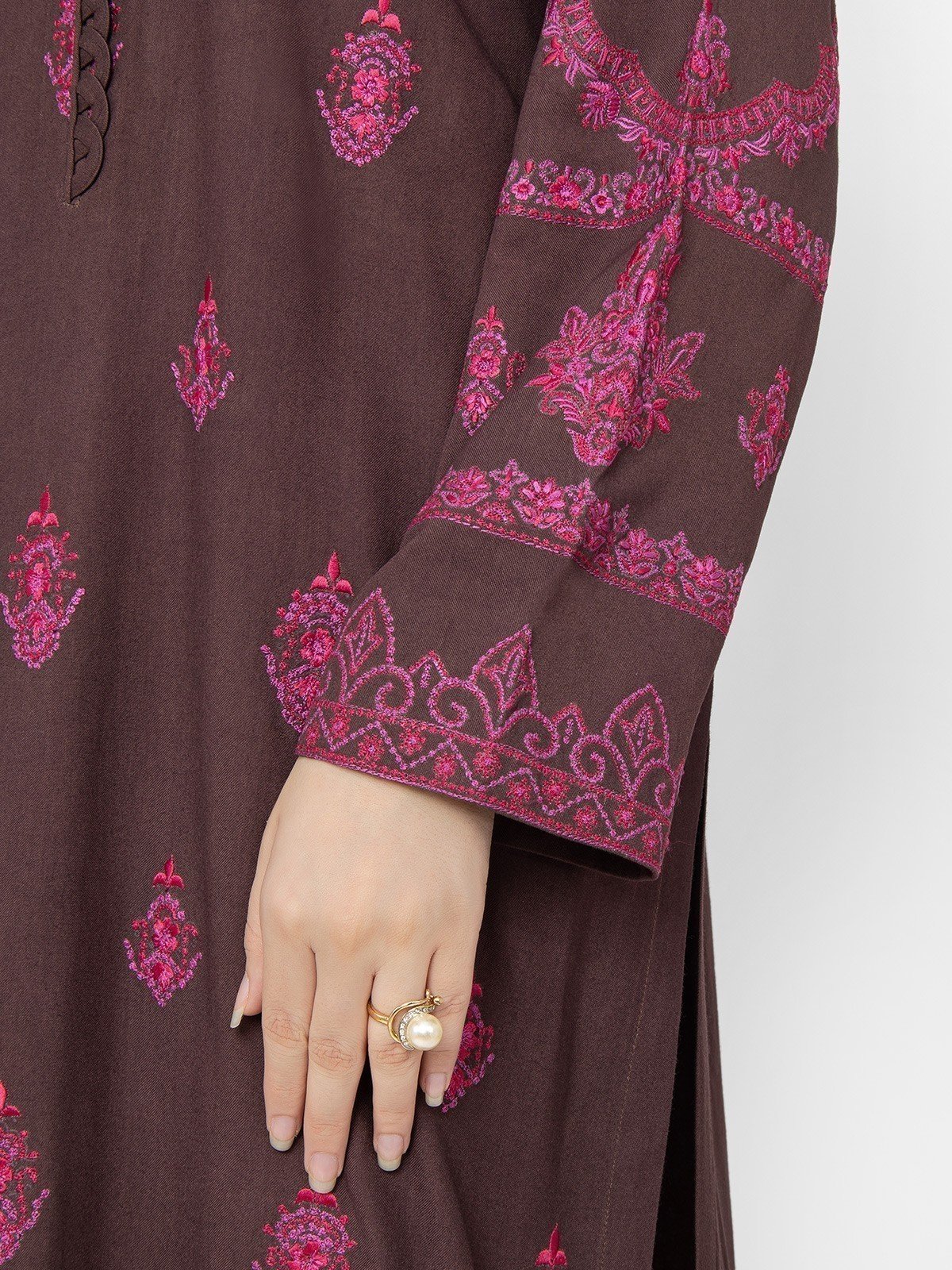 Edenrobe - Pret 3Pc Embroidered Crepe Suit - EWTKE22-68144 (3P)