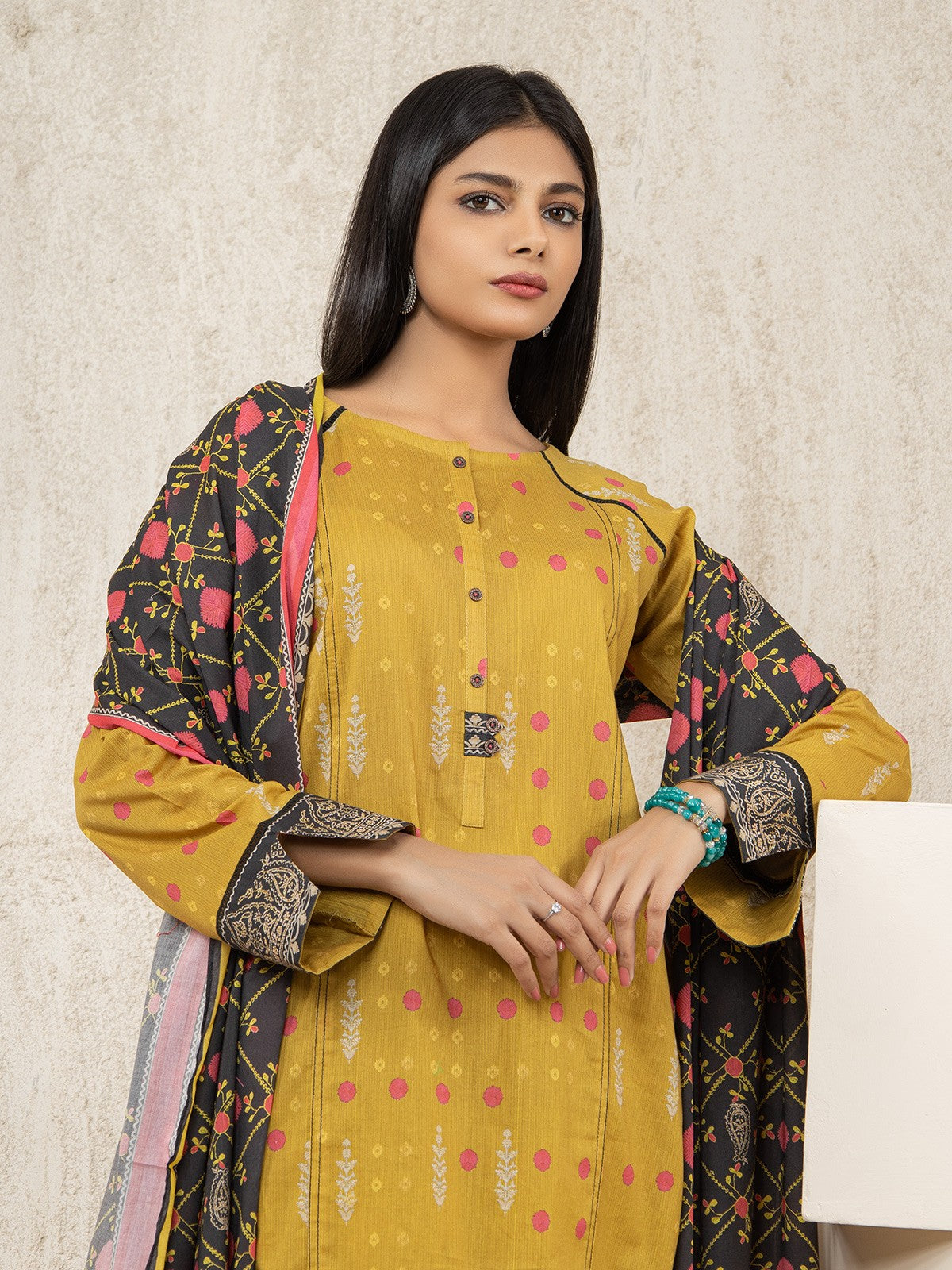 Edenrobe - EWU22A1-23450S Unstitched Golden Printed Lawn 1 Piece