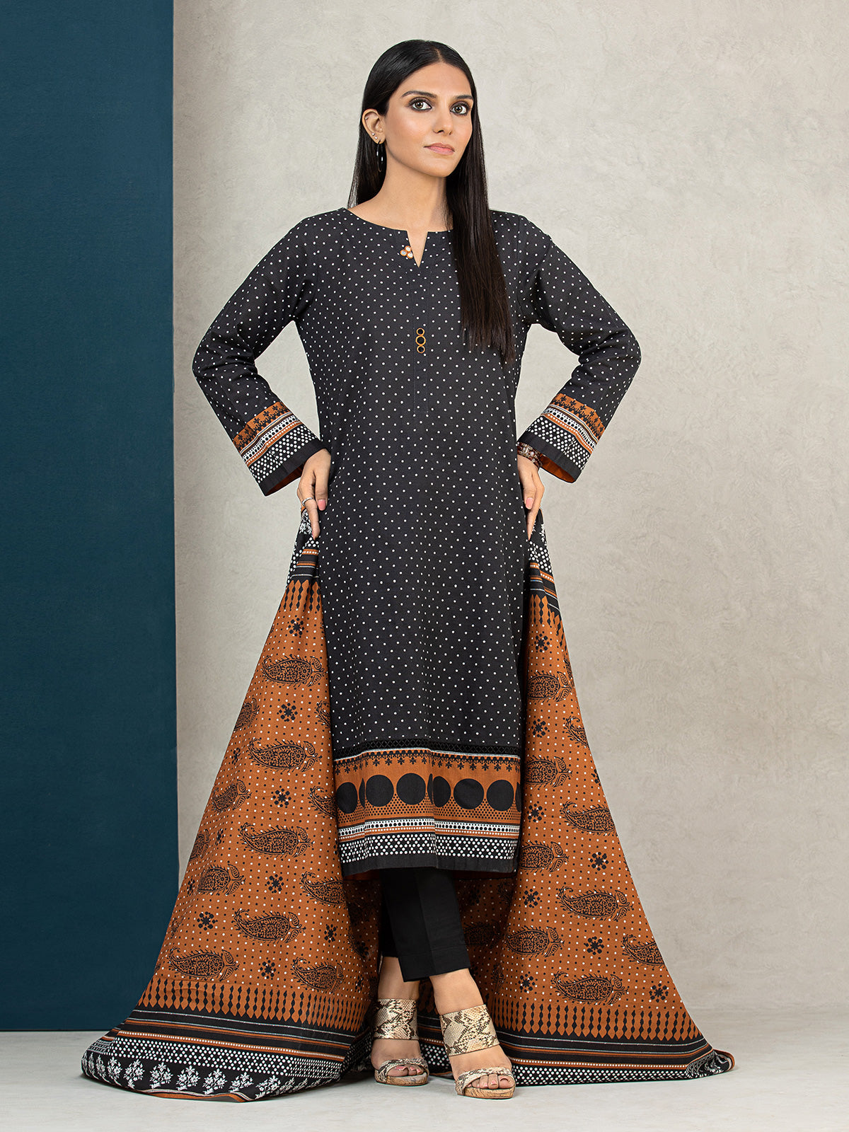 Edenrobe - EWU22A3-24567 Unstitched Black Printed Khaddar 2 Piece