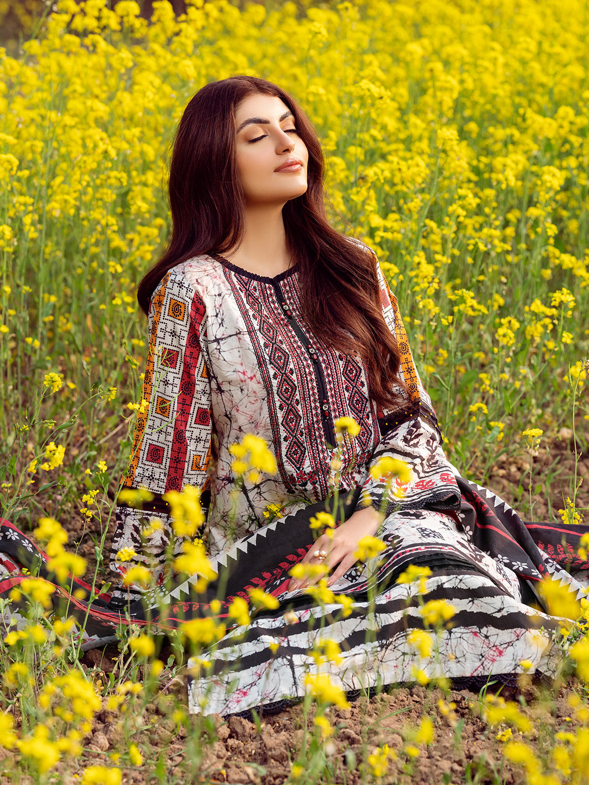 Edenrobe - EWU22V1-23548 Unstitched Grey & Black Embroidered Lawn 2 Piece