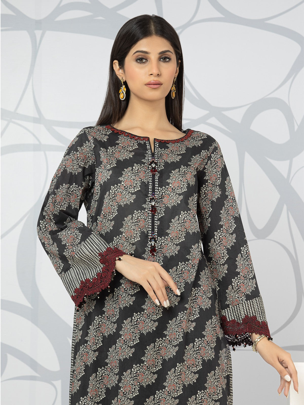 Edenrobe - EWU22V1-23568S Unstitched Black Embroidered Lawn 1 Piece