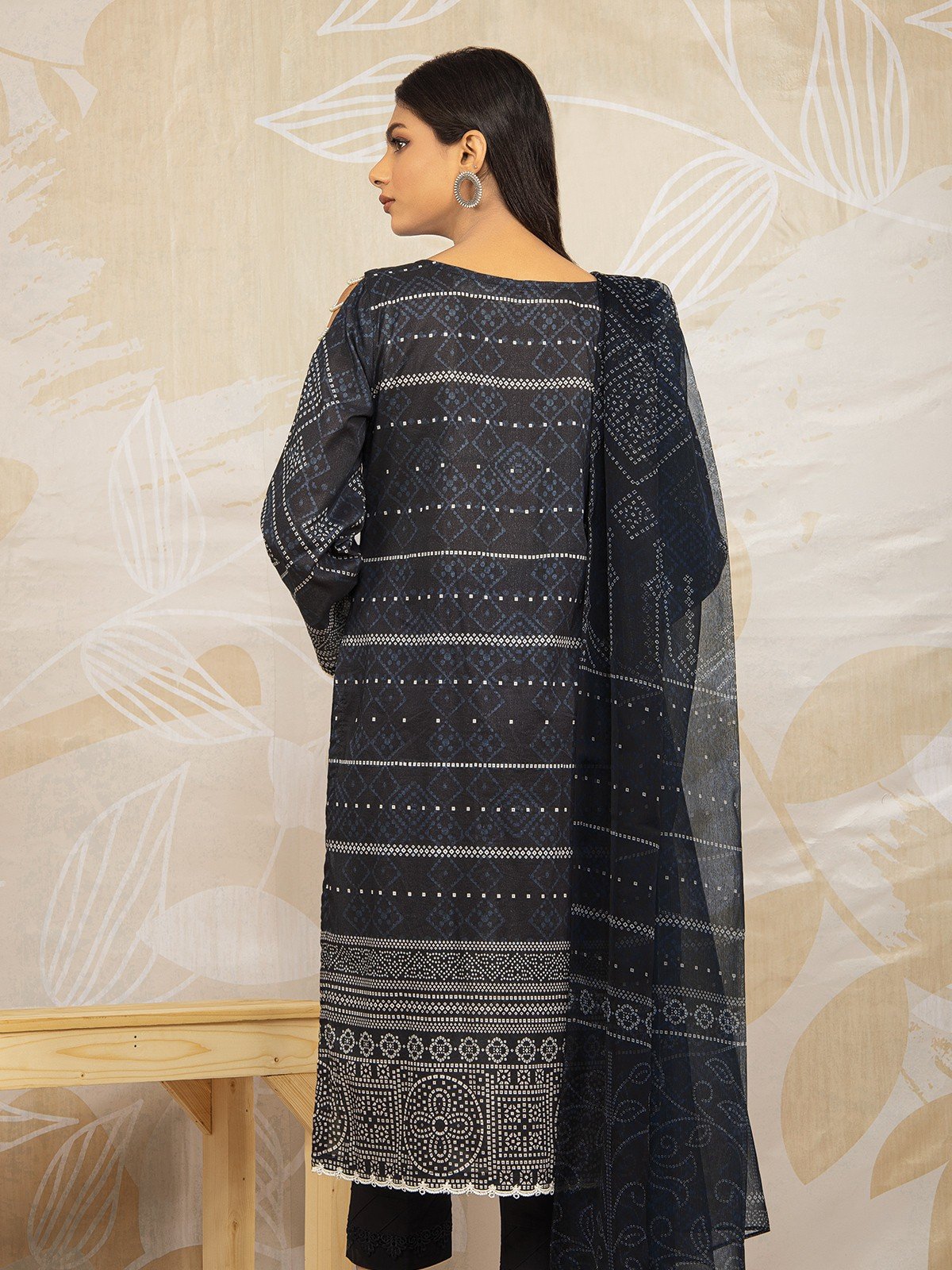 Edenrobe - EWU22V1-23579 Unstitched Black Embroidered Lawn 3 Piece