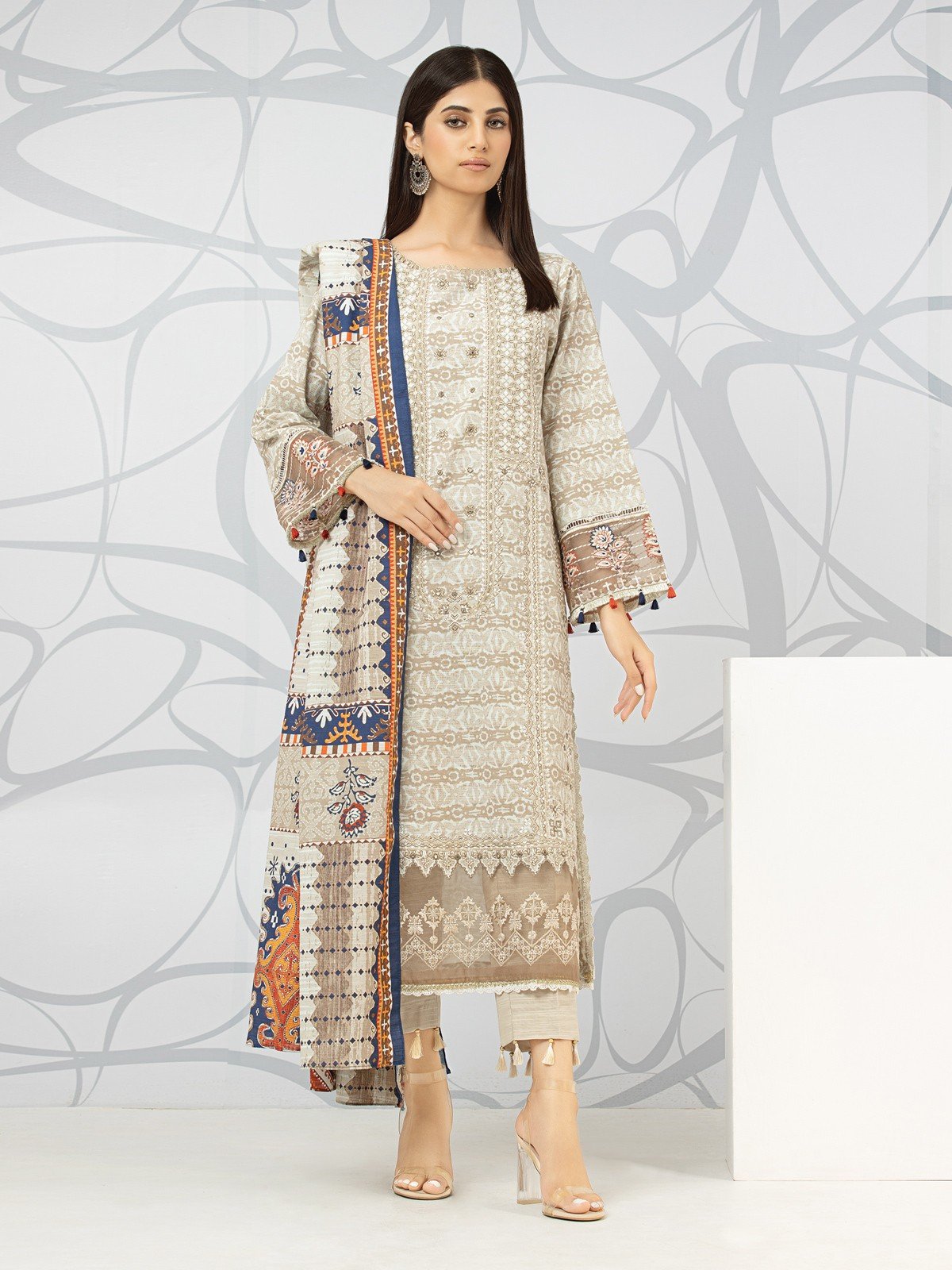 Edenrobe - EWU22V1-23621 Unstitched Beige Embroidered Lawn 3 Piece