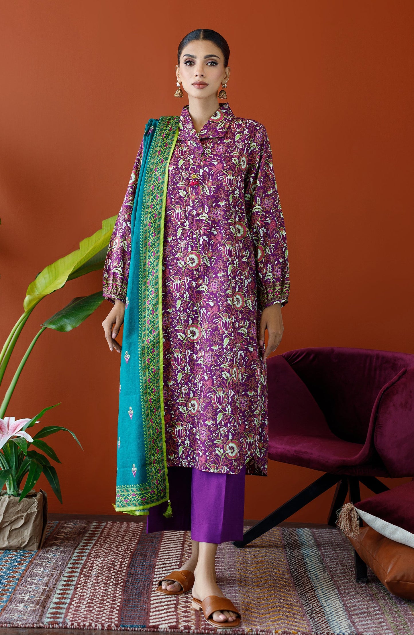 Orient - Stitched 3 Piece Printed Khaddar Shirt , Khaddar Pant and Khaddar Dupatta