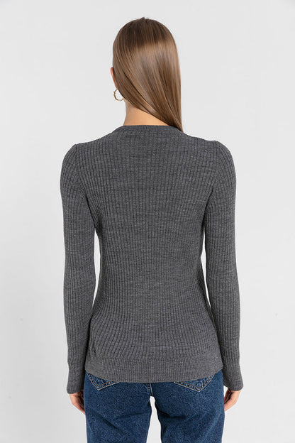 BTW - CLASSIC SWEATER