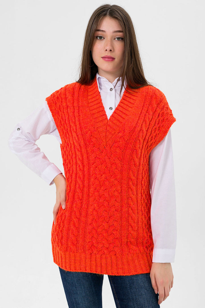 BTW - LOOSEFIT SWEATER