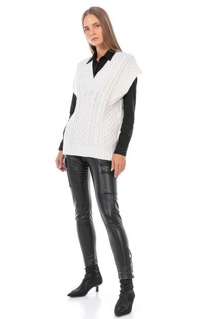 BTW - LOOSEFIT SWEATER