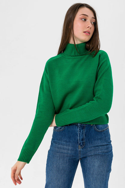 BTW - TURTLE NECK SWEATER