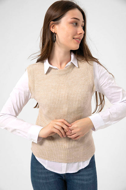 BTW - SLEEVELES SWEATER