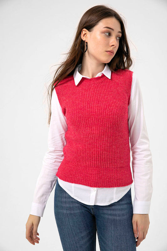 BTW - SLEEVELES SWEATER