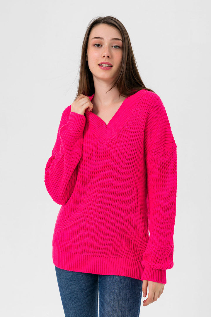 BTW - V NECK SWEATER