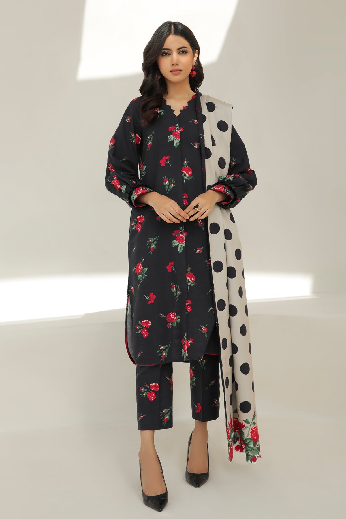 Baroque - DIGITAL PRINTED KHADDAR UF-263