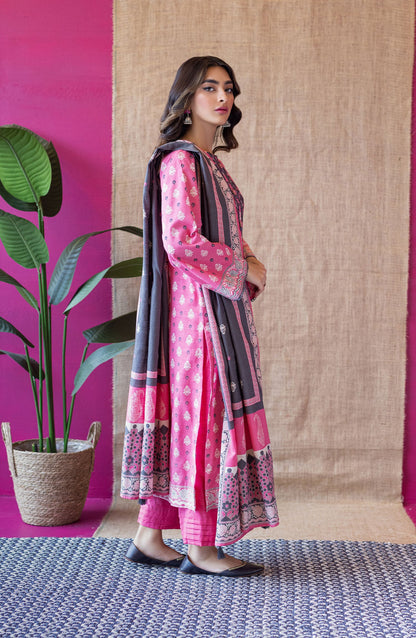 Orient - Unstitched 3 Piece Embroidered Khaddar Shirt , Khaddar Pant and Khaddar Dupatta