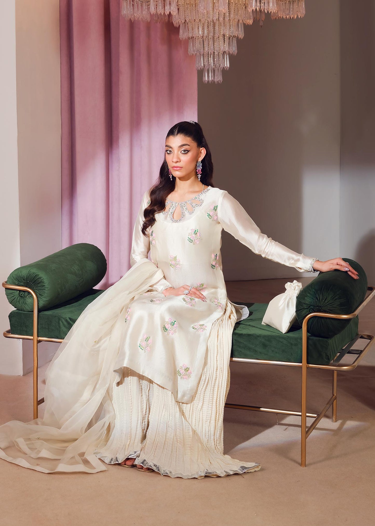 Mahum Asad - GULAAL