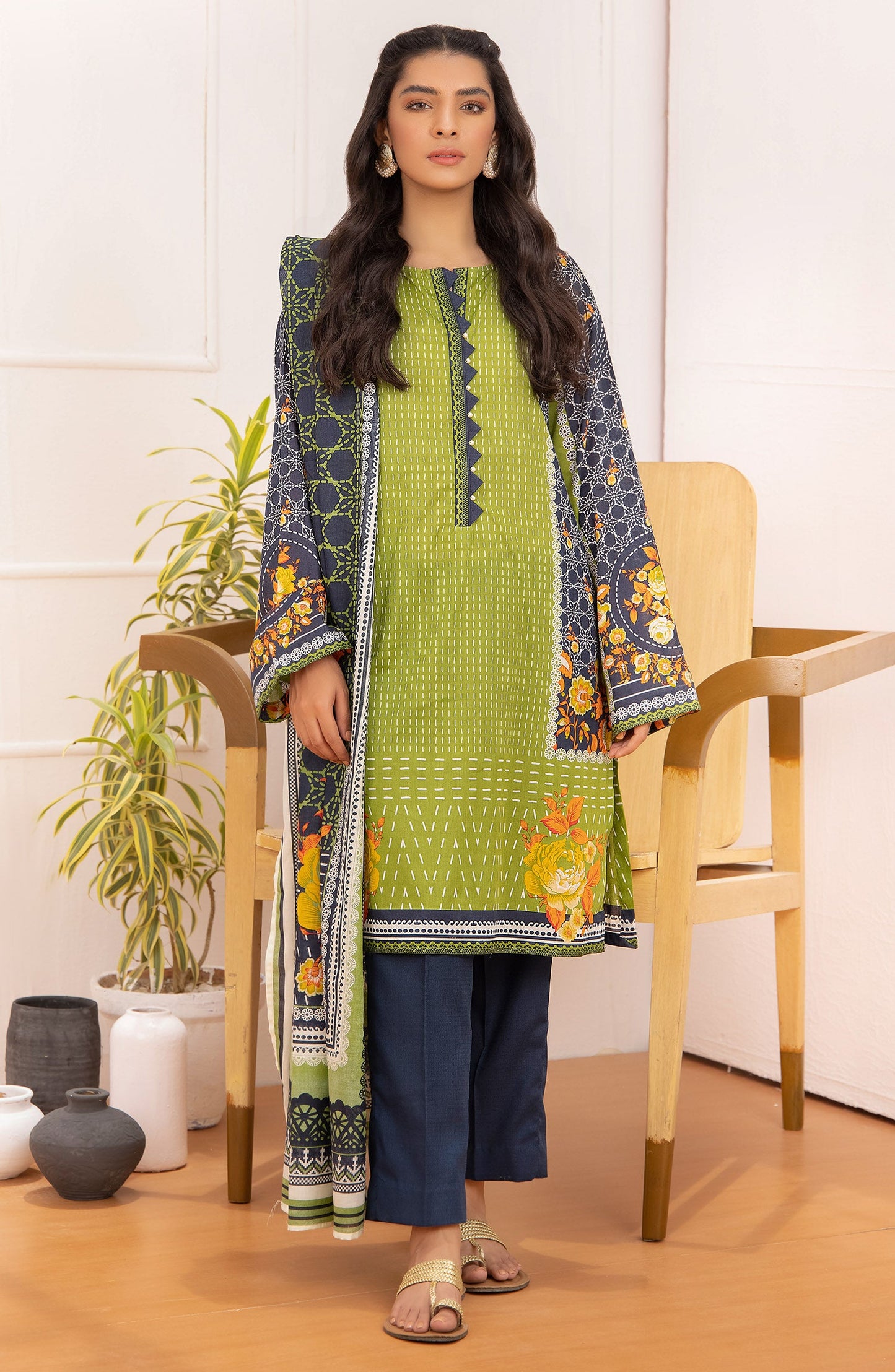 Orient - Unstitched 3 Piece Printed Lawn Shirt And Net Lawn Dupatta
