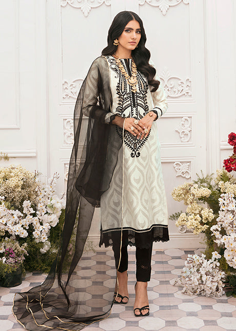 Mahum Asad - Gold Charisma