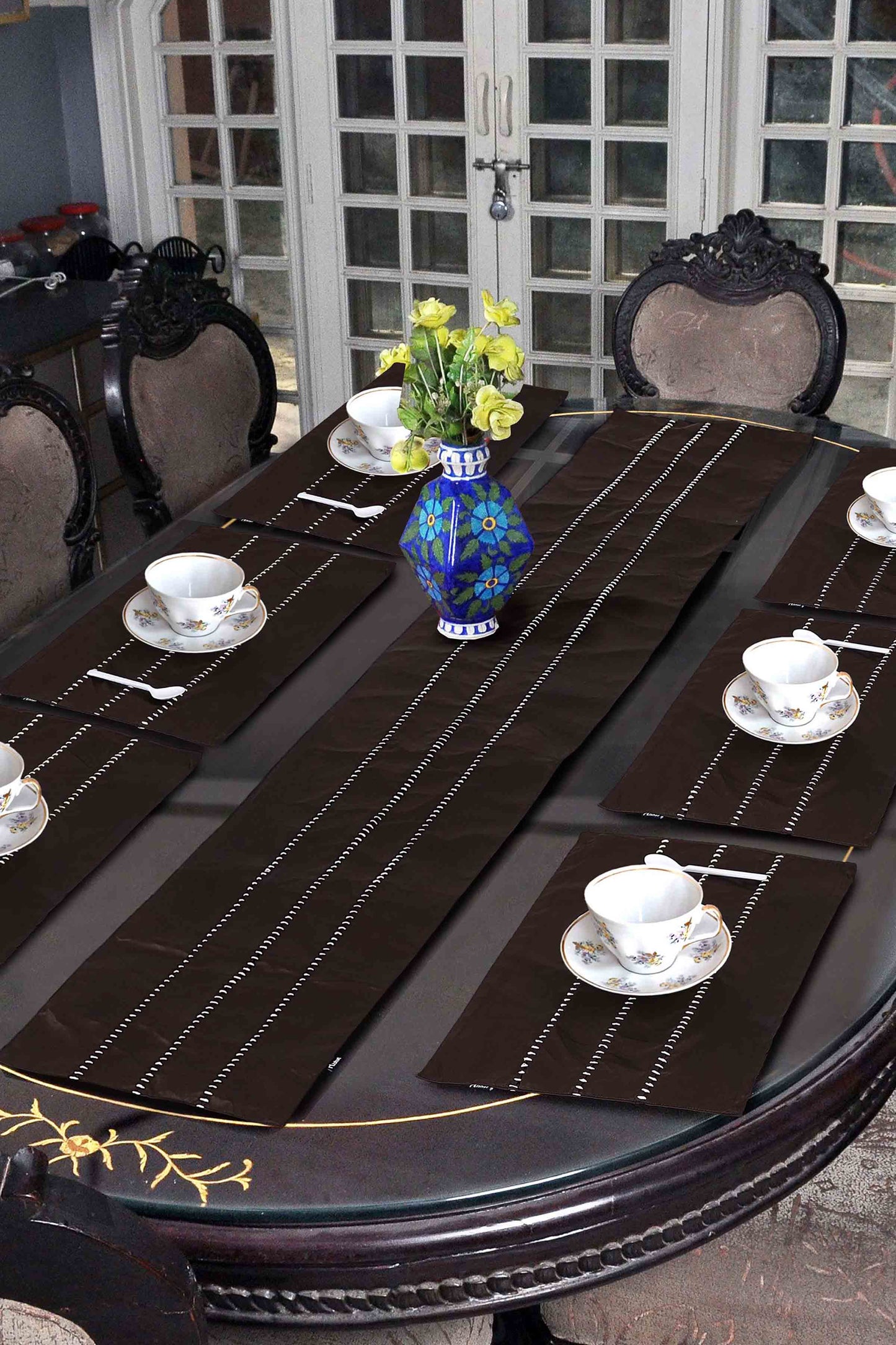 Nishat Linen - Bon Bon Table Runner Set - 5 Piece