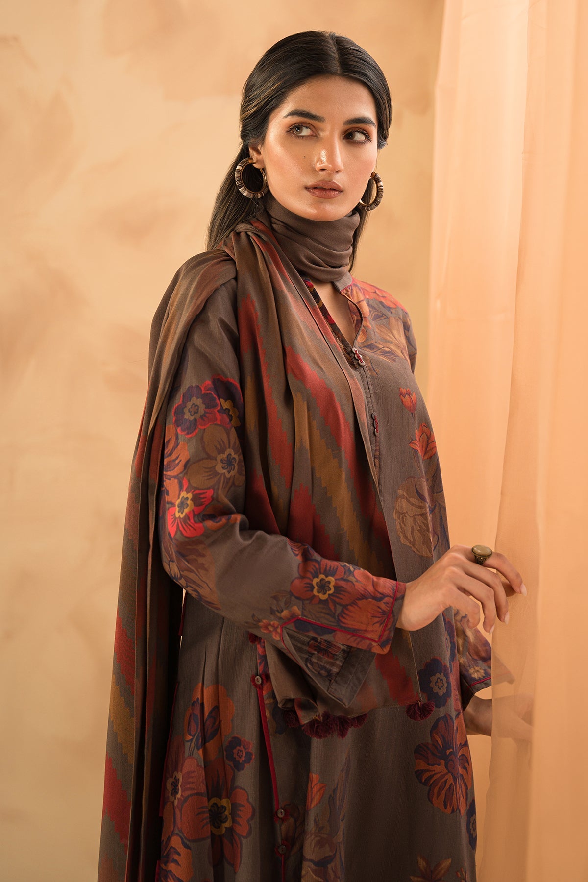 Baroque - DIGITAL PRINTED SLUB KHADDAR UF-473