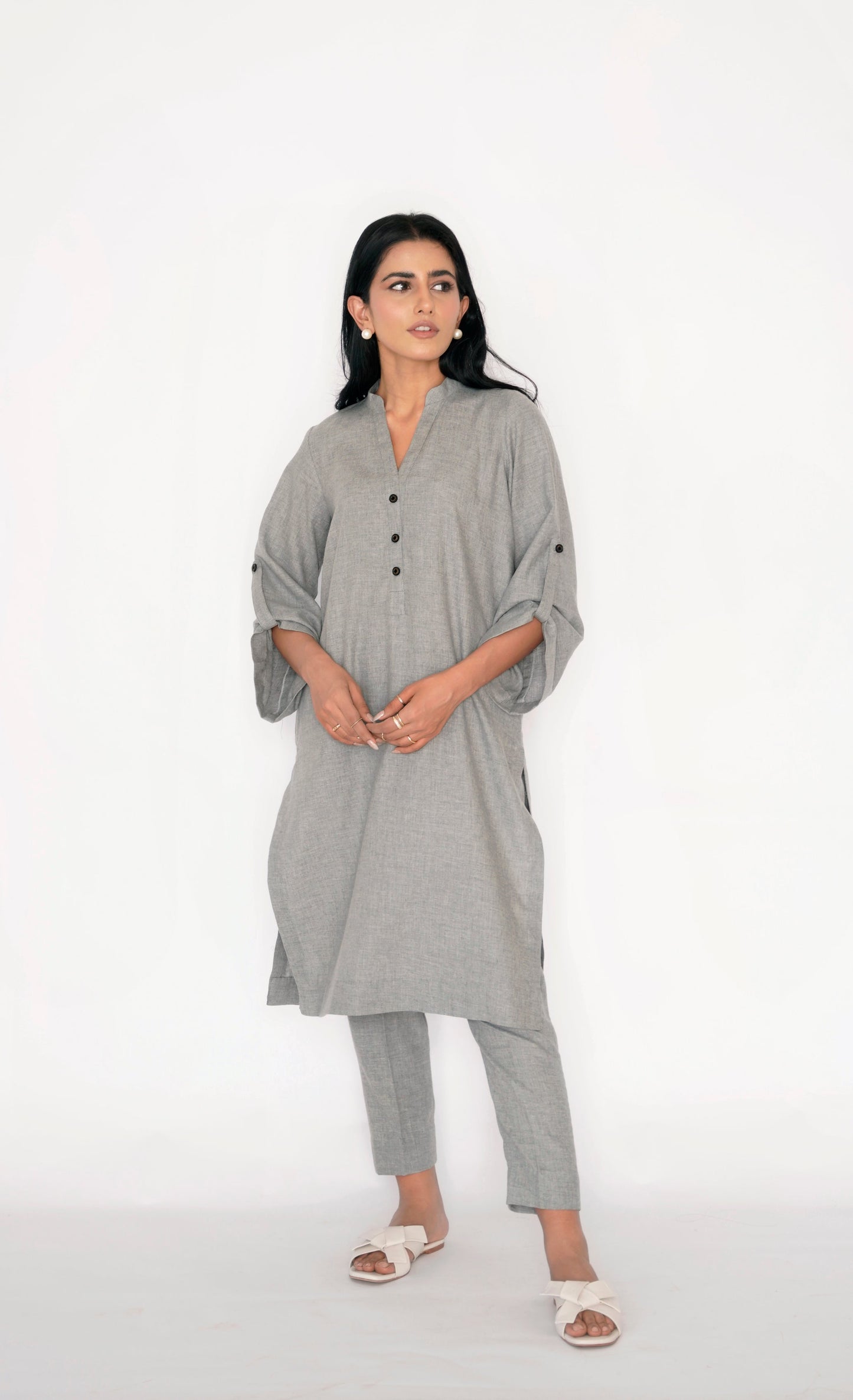 Ayesha Naveed - Heather grey