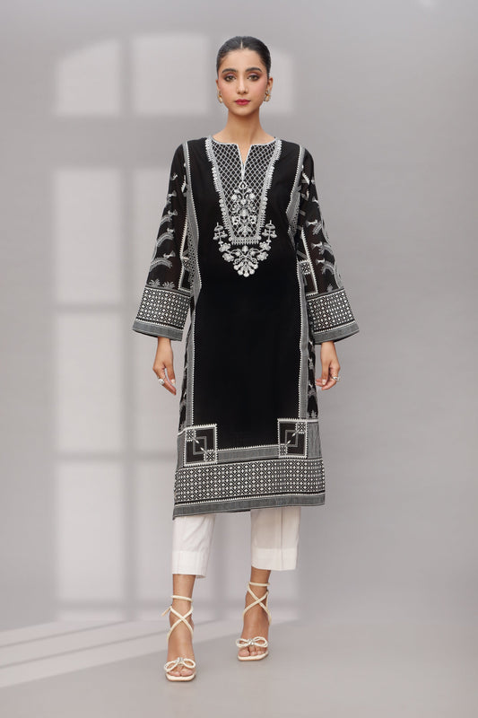 Chinyere - MONOCHROME I (PD1094)