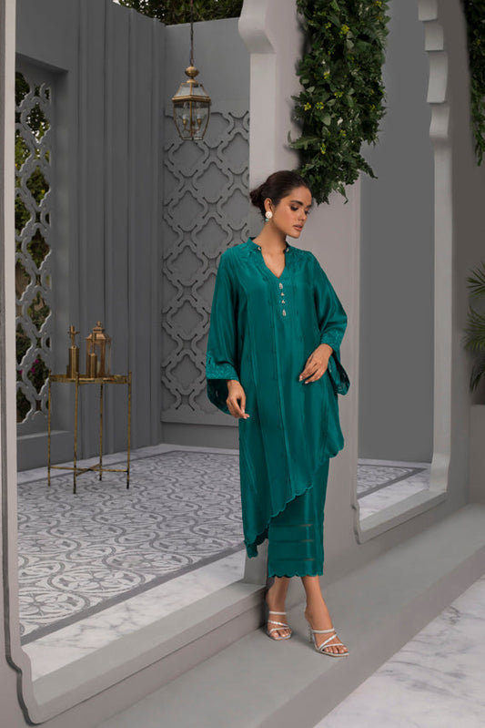 Emerald Raw Silk Kurta And Trousers with Embroidered Detailing