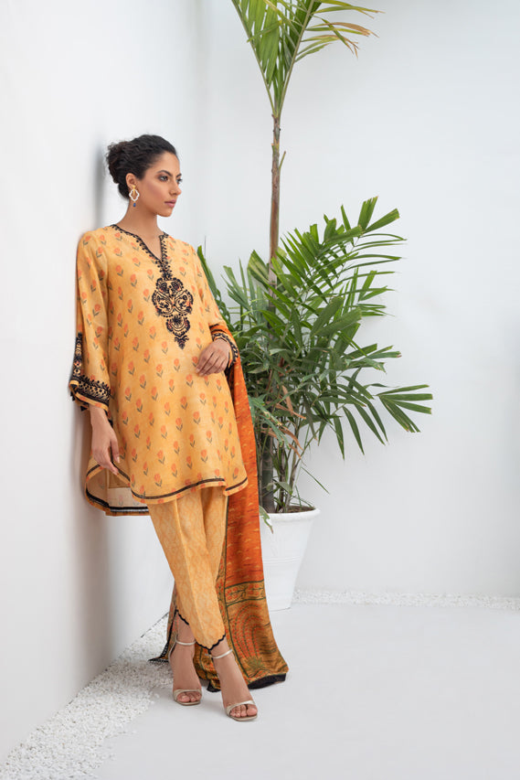 Honey Coloured Printed Silk Kurta & Dupatta with Printed Silk Dupatta