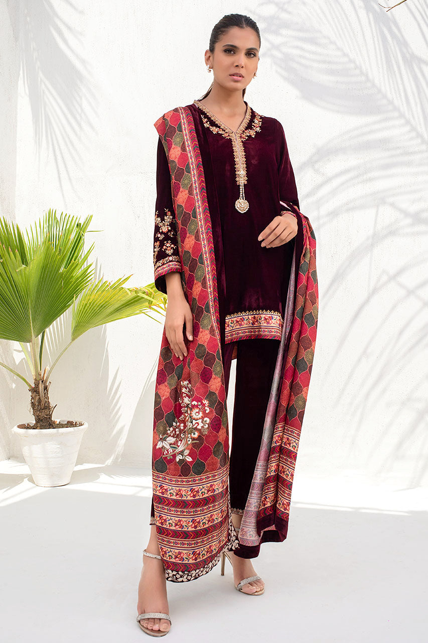 Garnet Velvet Co-Ord Set With Self Jamawar Dupatta