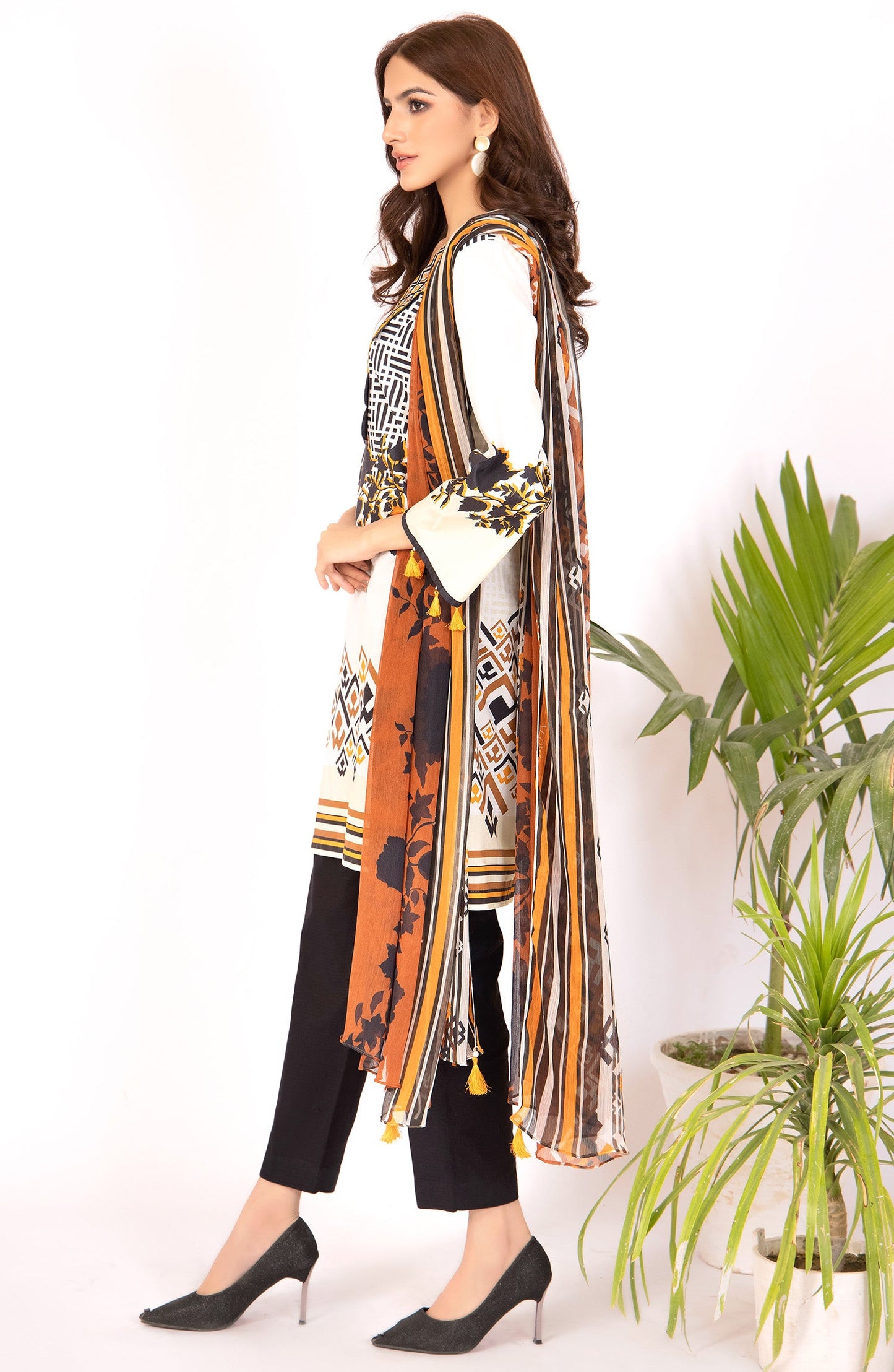 Orient - Unstitched 2 Piece Embroidered Lawn Shirt & Chiffon Dupatta