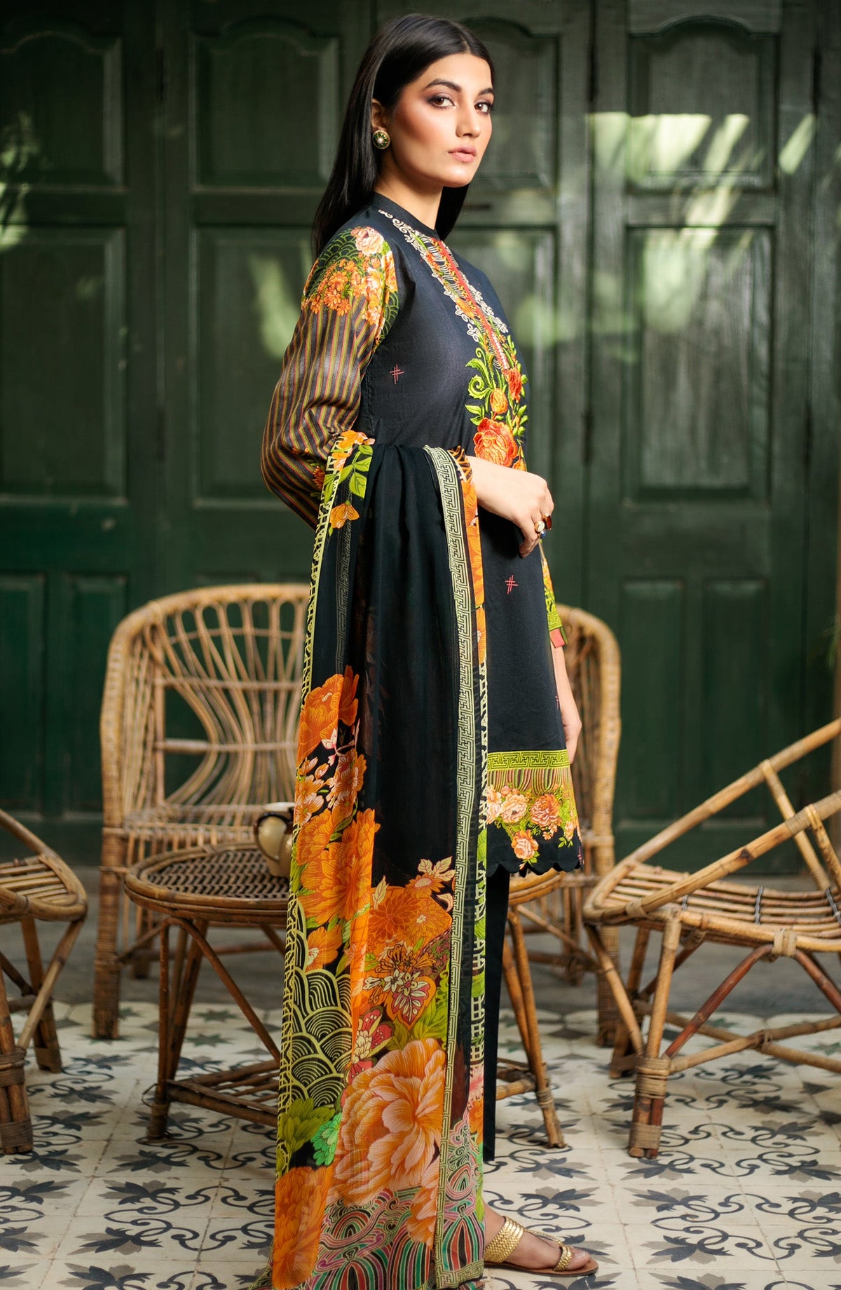 Orient - Unstitched 3 Piece Embroidered Lawn Suit
