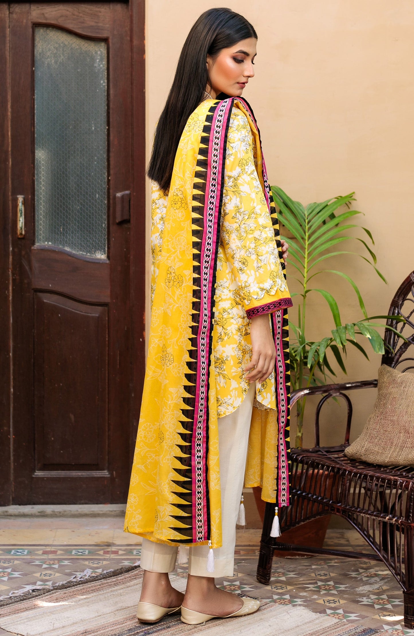 Orient - Unstitched 3 Piece Printed Lawn Suit