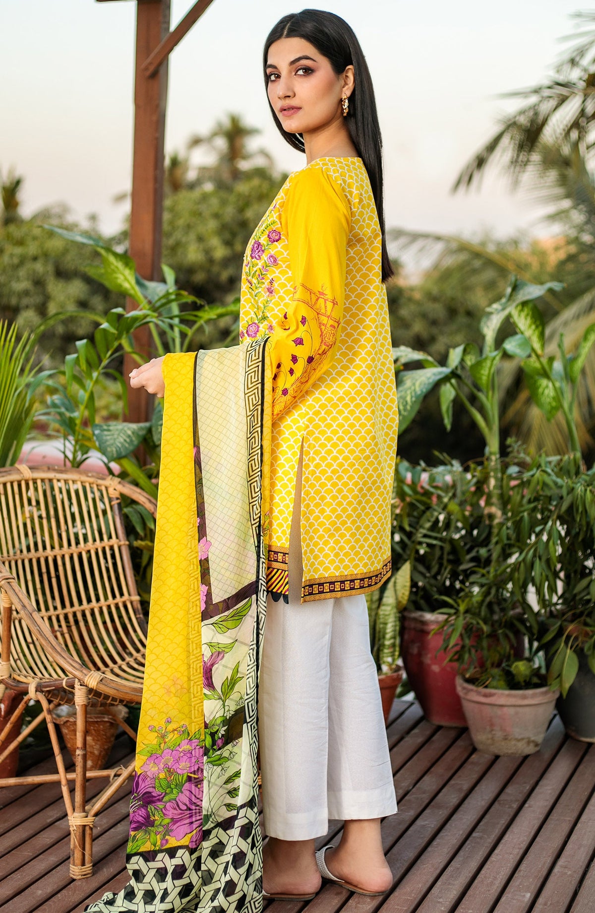 Orient - Unstitched 3 Piece Embroidered Lawn Suit