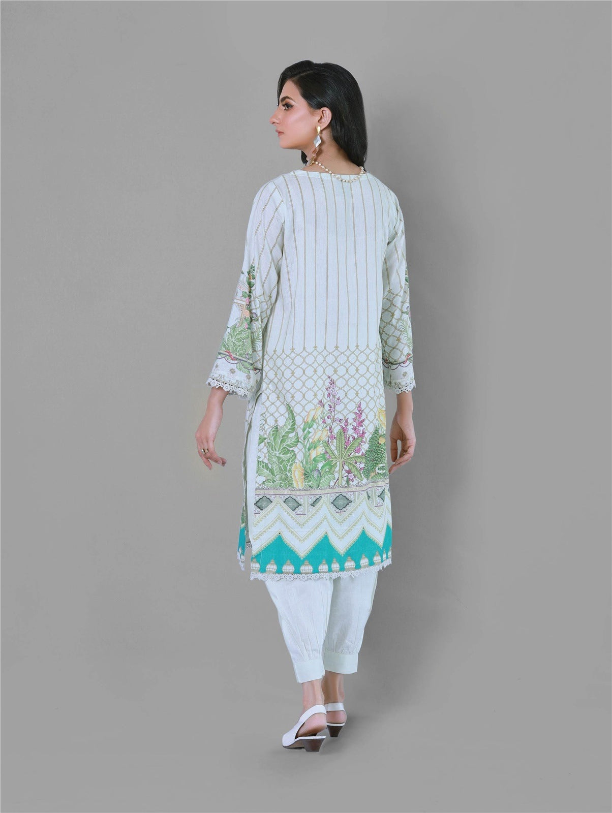 Bareeq Outfits - Bristle Brush 3 Piece Printed Suit