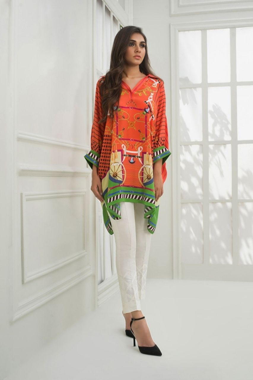 Crepe Tunic With Raw Silk trousers