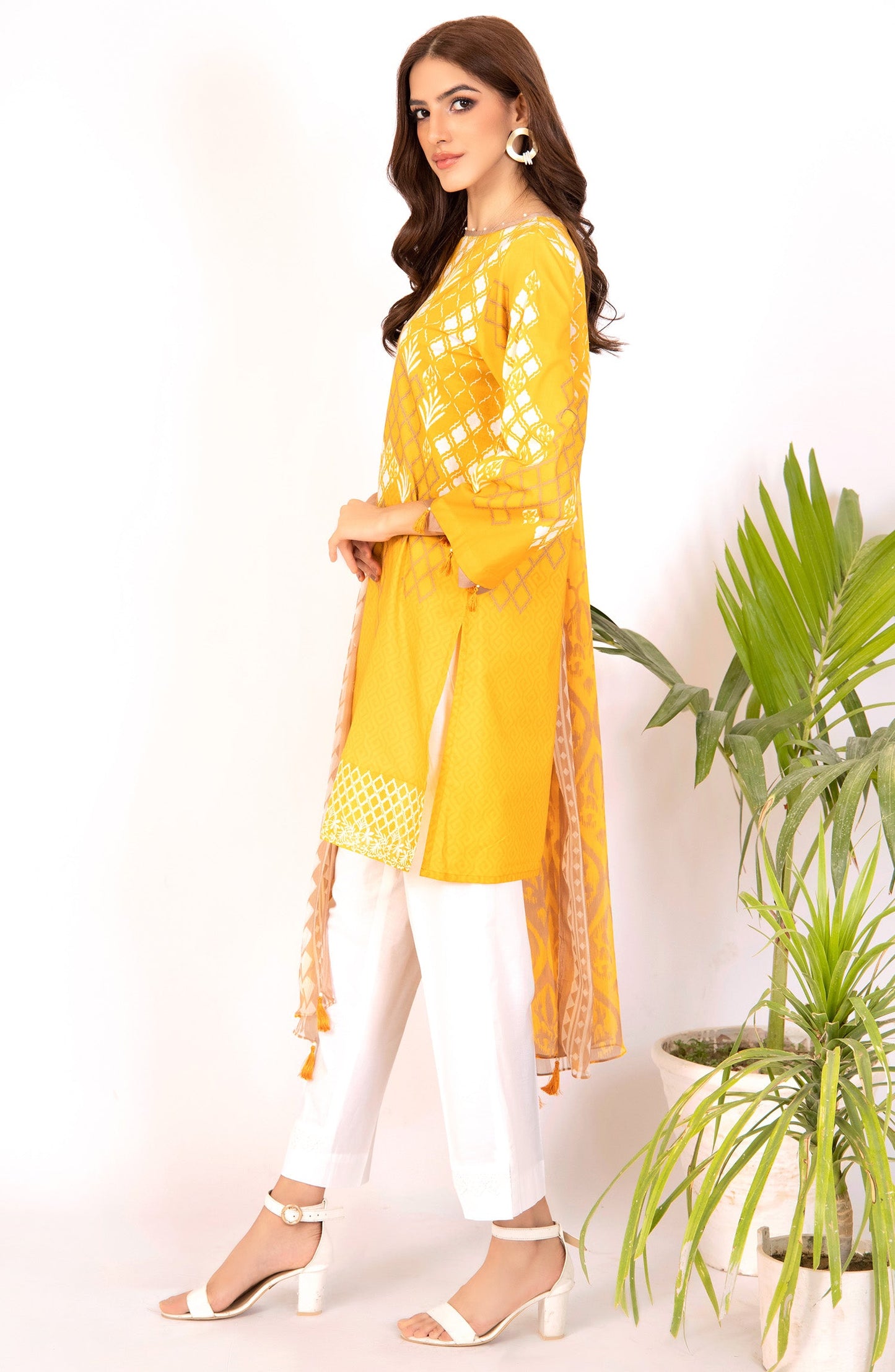 Orient - Unstitched 2 Piece Embroidered Lawn Shirt & Chiffon Dupatta