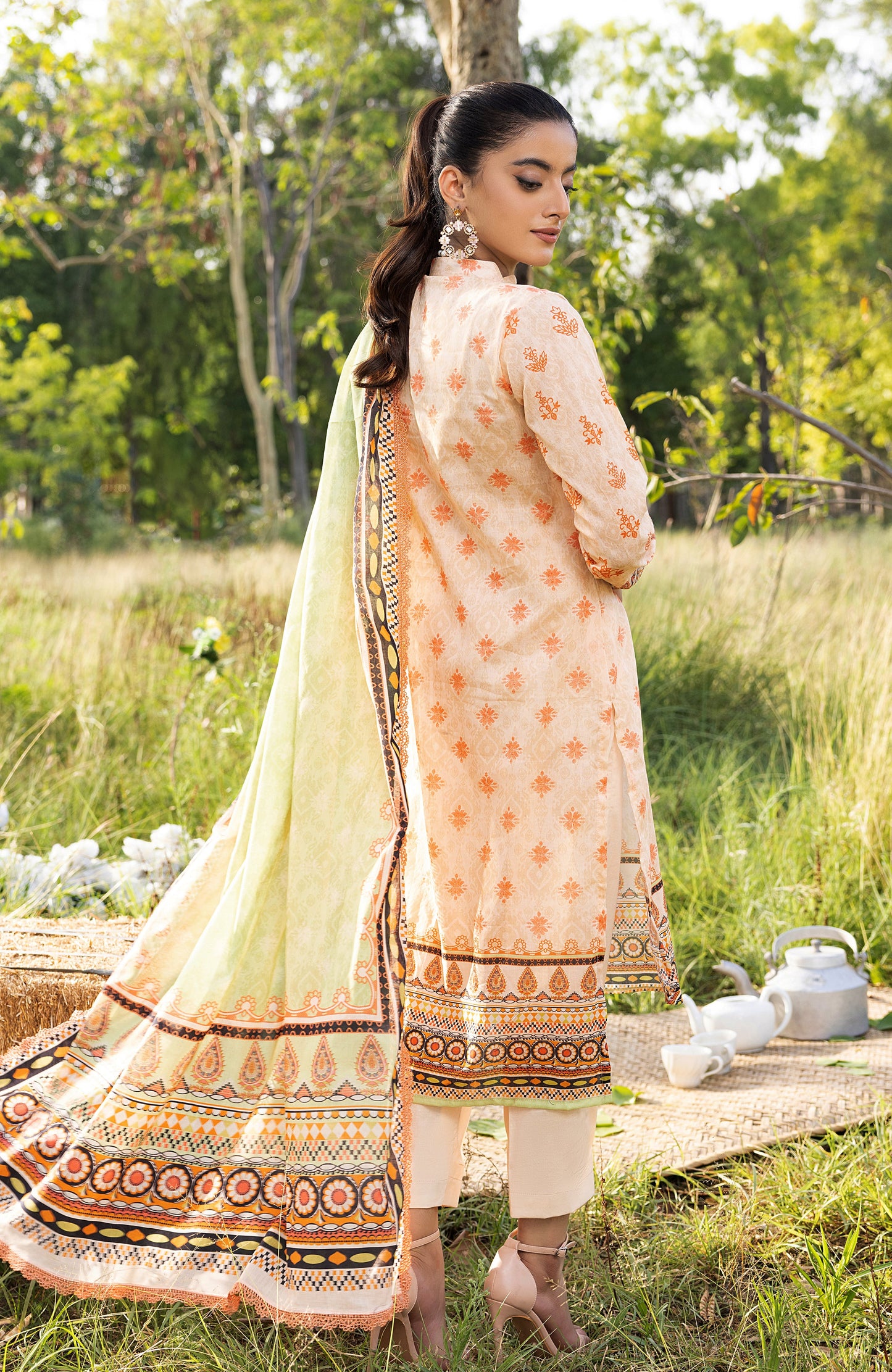 Alzohaib - 3 PIECE UNSTITCHED DIGITAL PRINTED LAWN-ADL-3-23-03