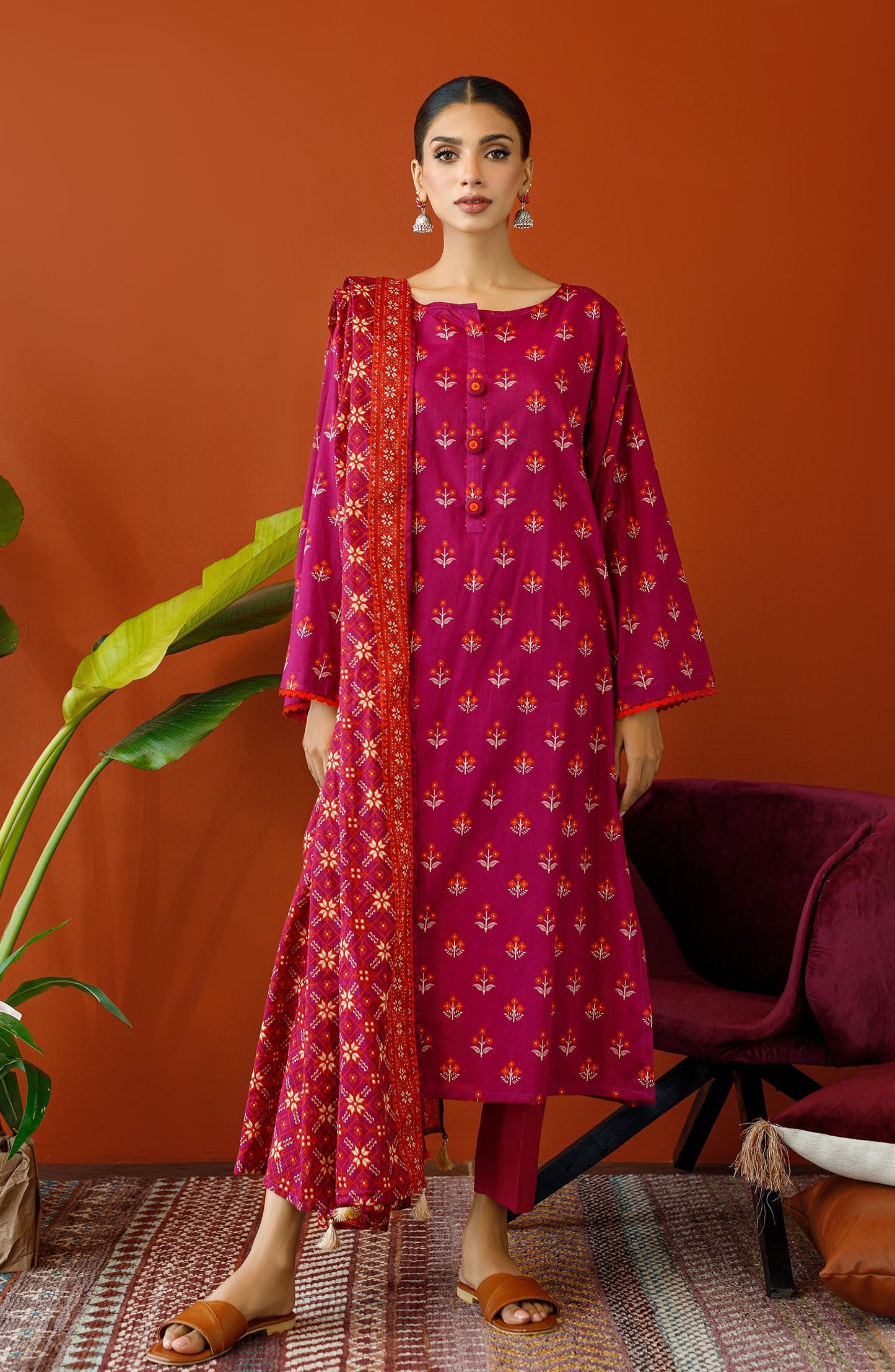 Orient - Unstitched 3 Piece Printed Cambric Shirt , Cambric Pant and Lawn Dupatta