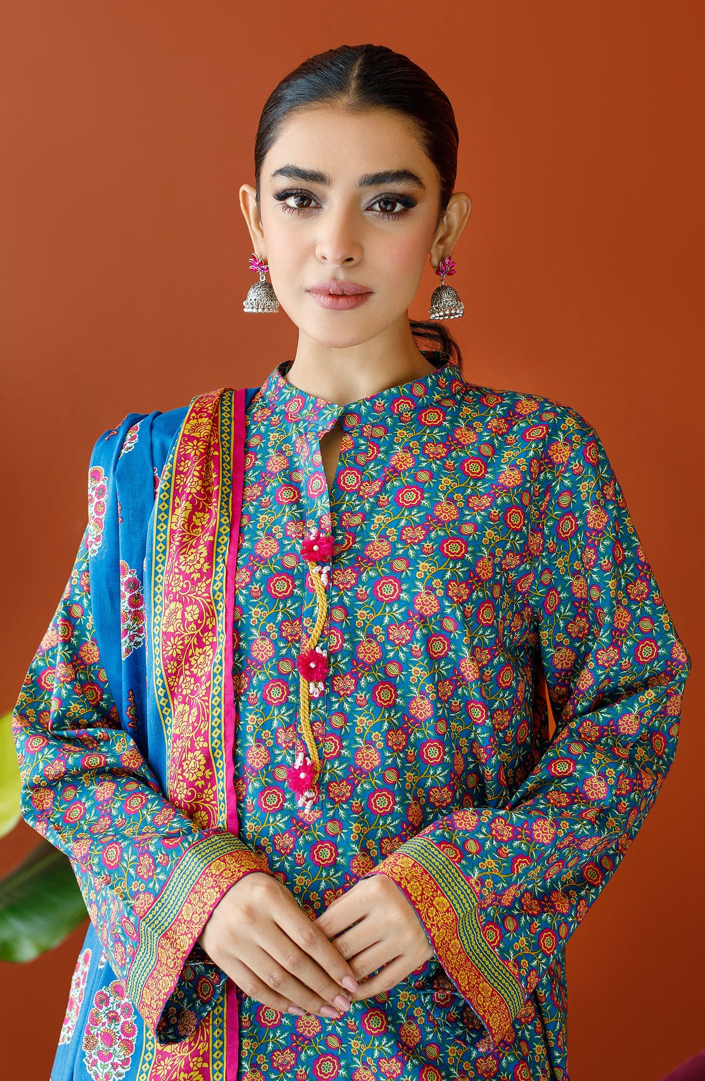 Orient - Unstitched 3 Piece Printed Cambric Shirt , Cambric Pant and Lawn Dupatta