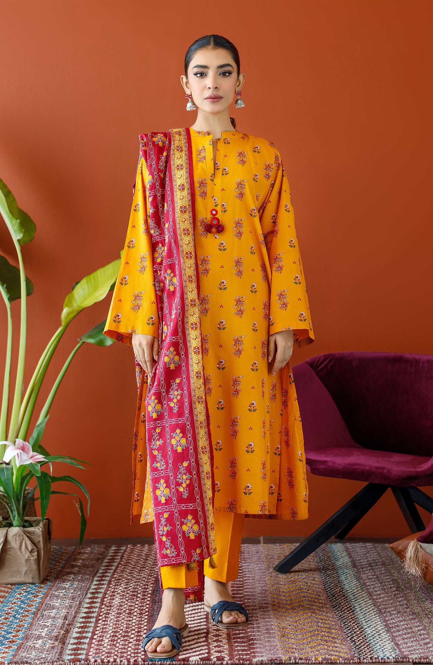 Orient - Unstitched 3 Piece Printed Cambric Shirt , Cambric Pant and Lawn Dupatta
