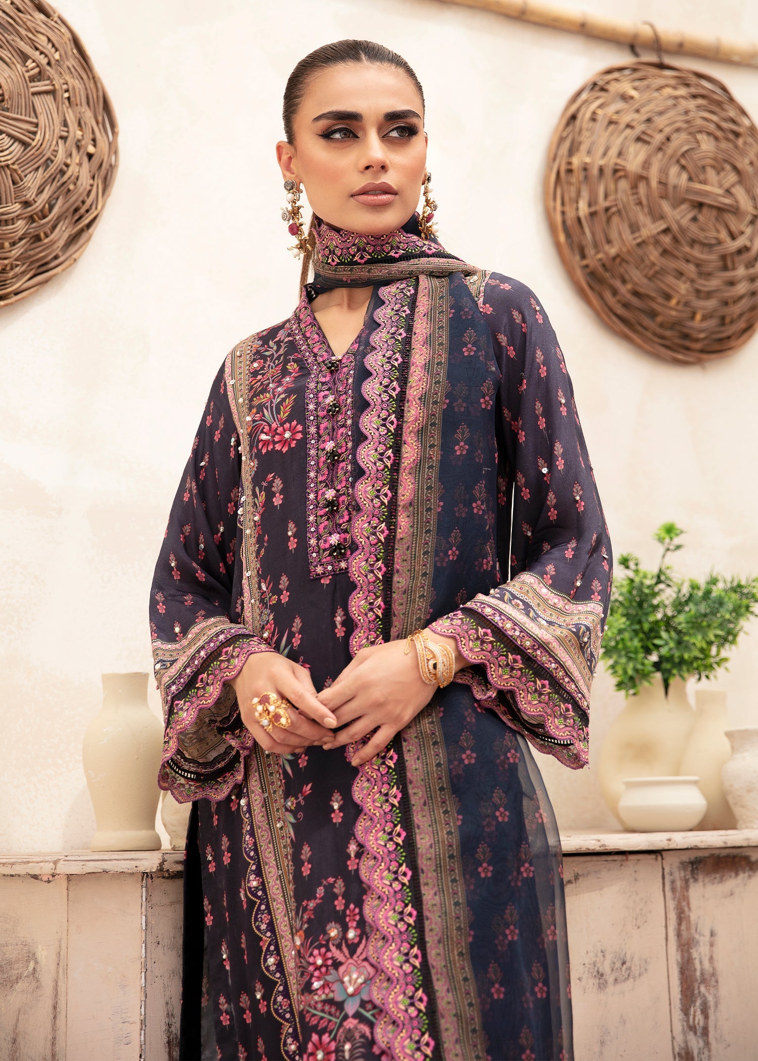 Kanwal Malik - Zoe – Western.pk