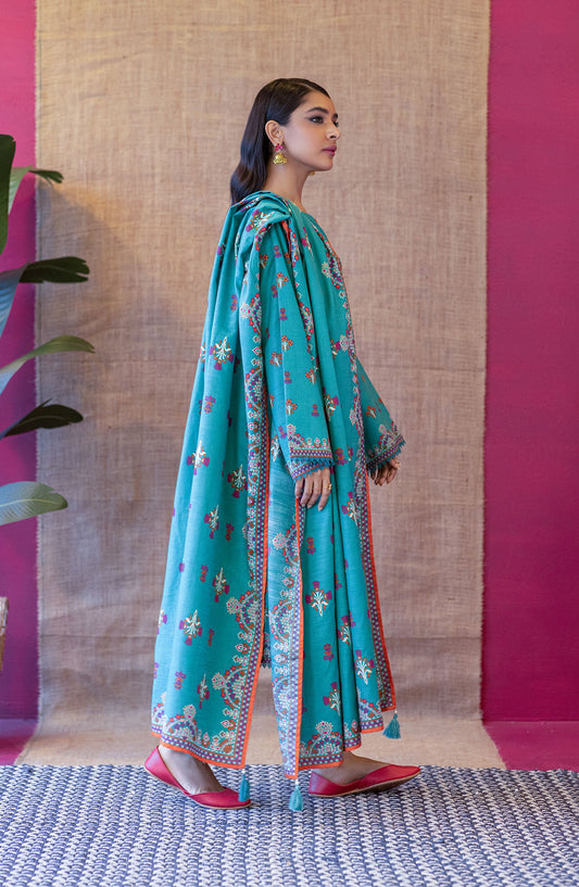 Orient - Unstitched 3 Piece Flat Bed Printed Khaddar Shirt , Khaddar Pant and Khaddar Dupatta