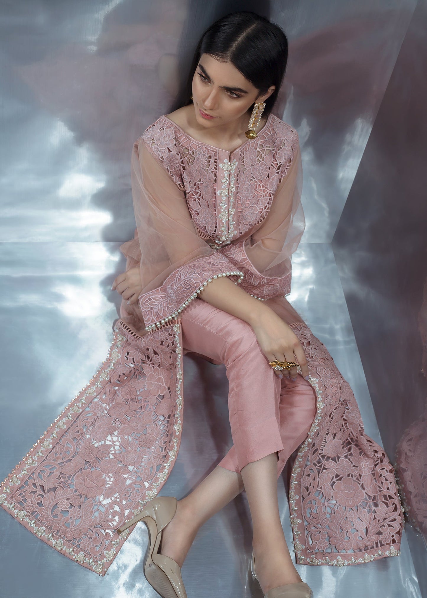Saira Shakira - Peach Opulence