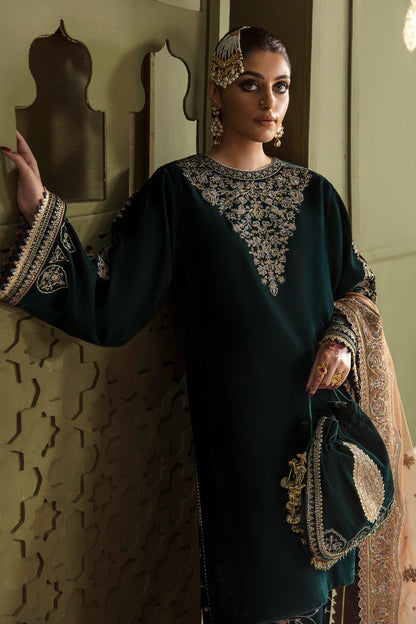 Baroque - EMBROIDERED VELVET UF-464