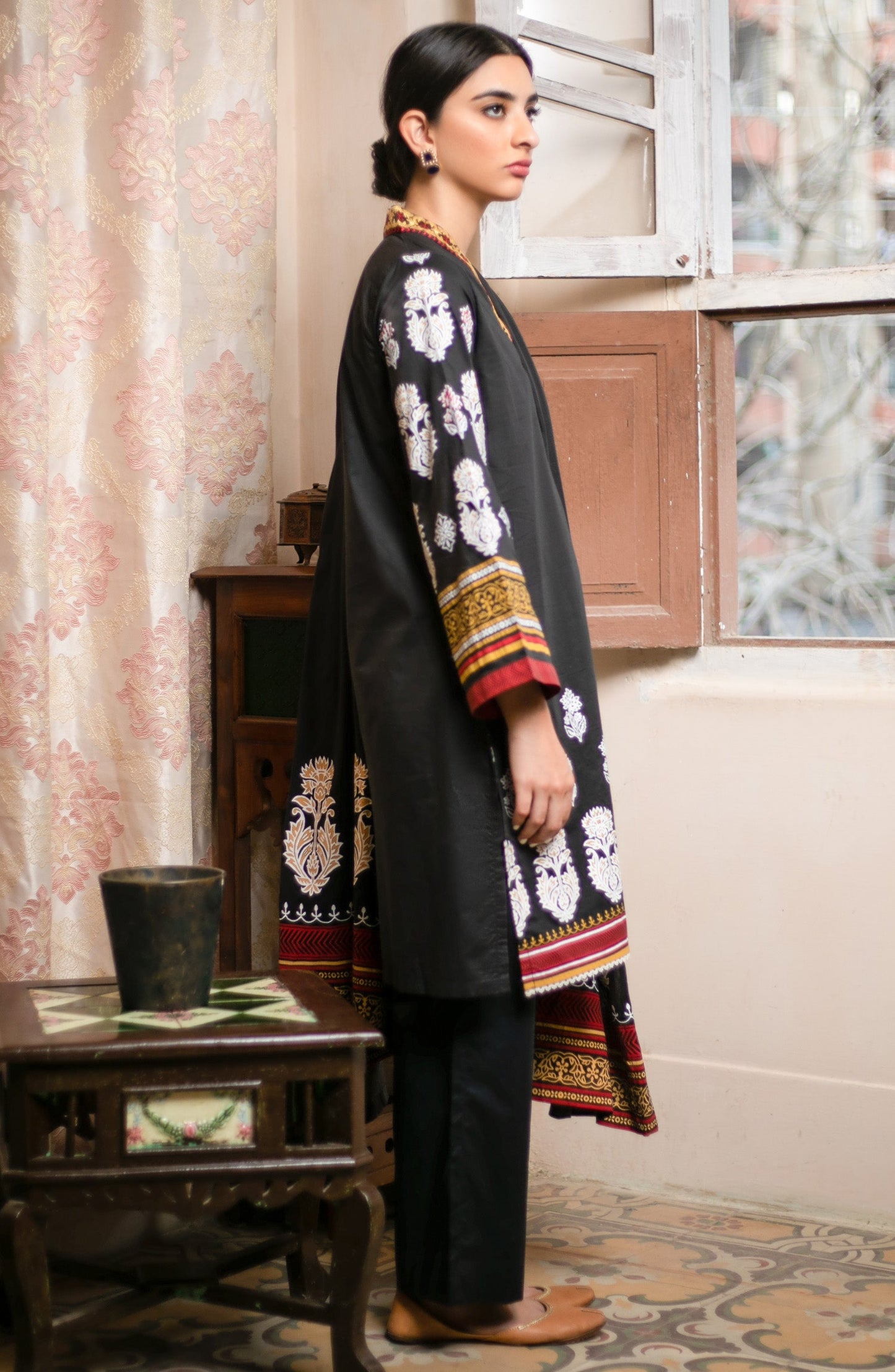 Orient - Unstitched 3 Piece Block Printed Embroidered Suit