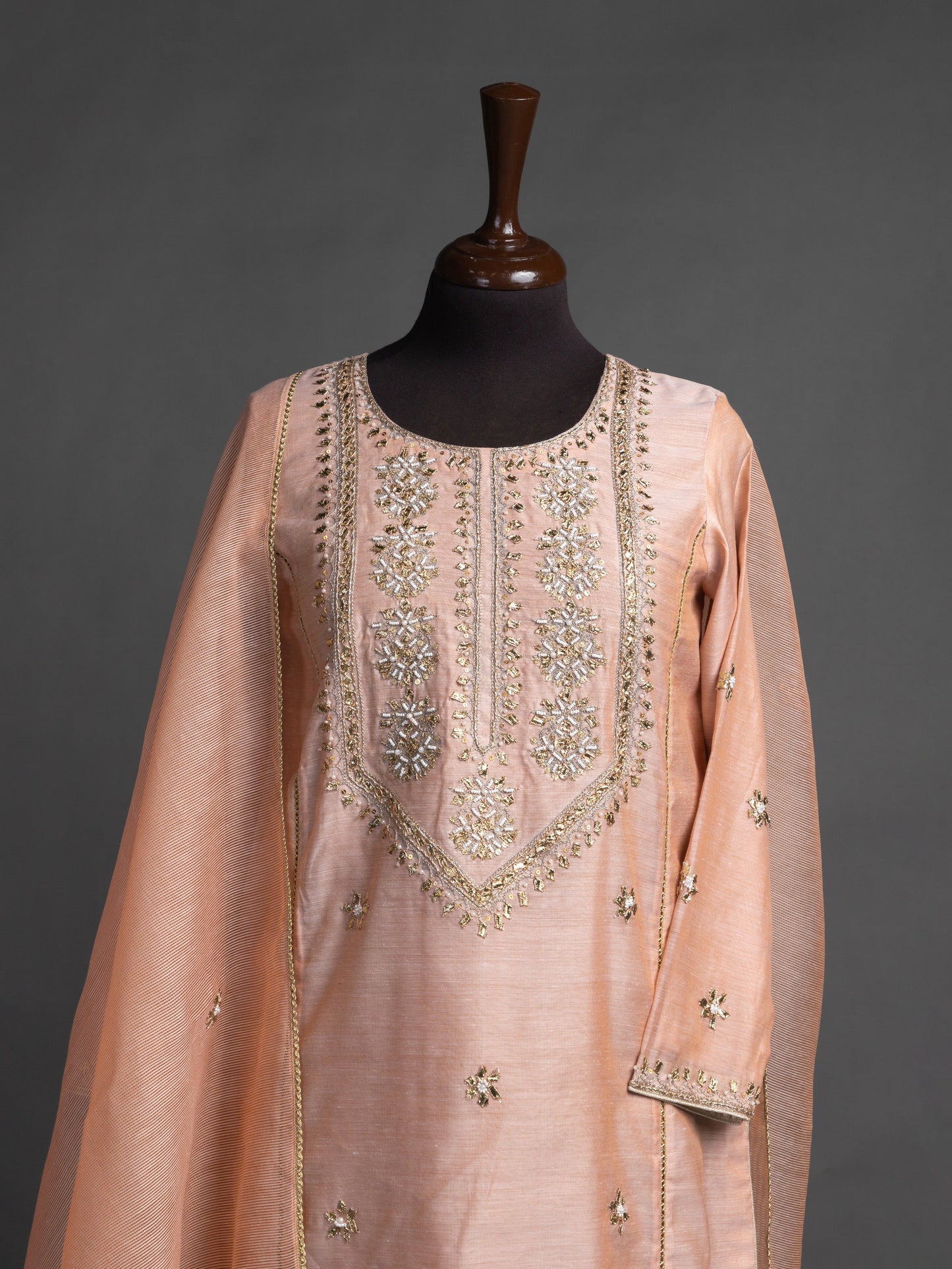 Eraj Hussain - Gotta Patti Peach - Stitched