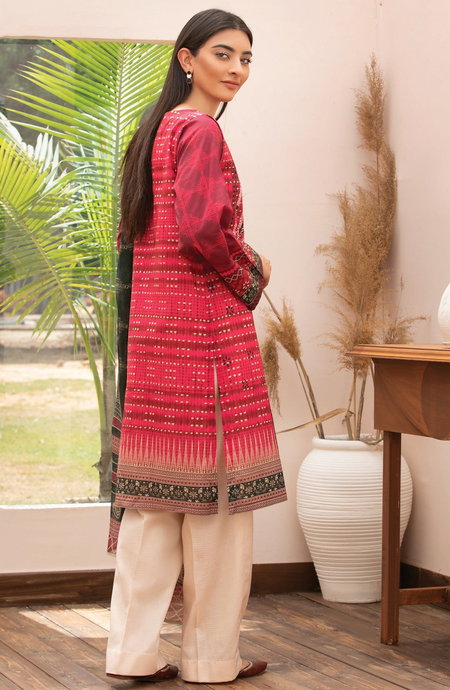 Orient - Unstitched 2 Piece Printed Lawn Shirt Chiffon Dupatta