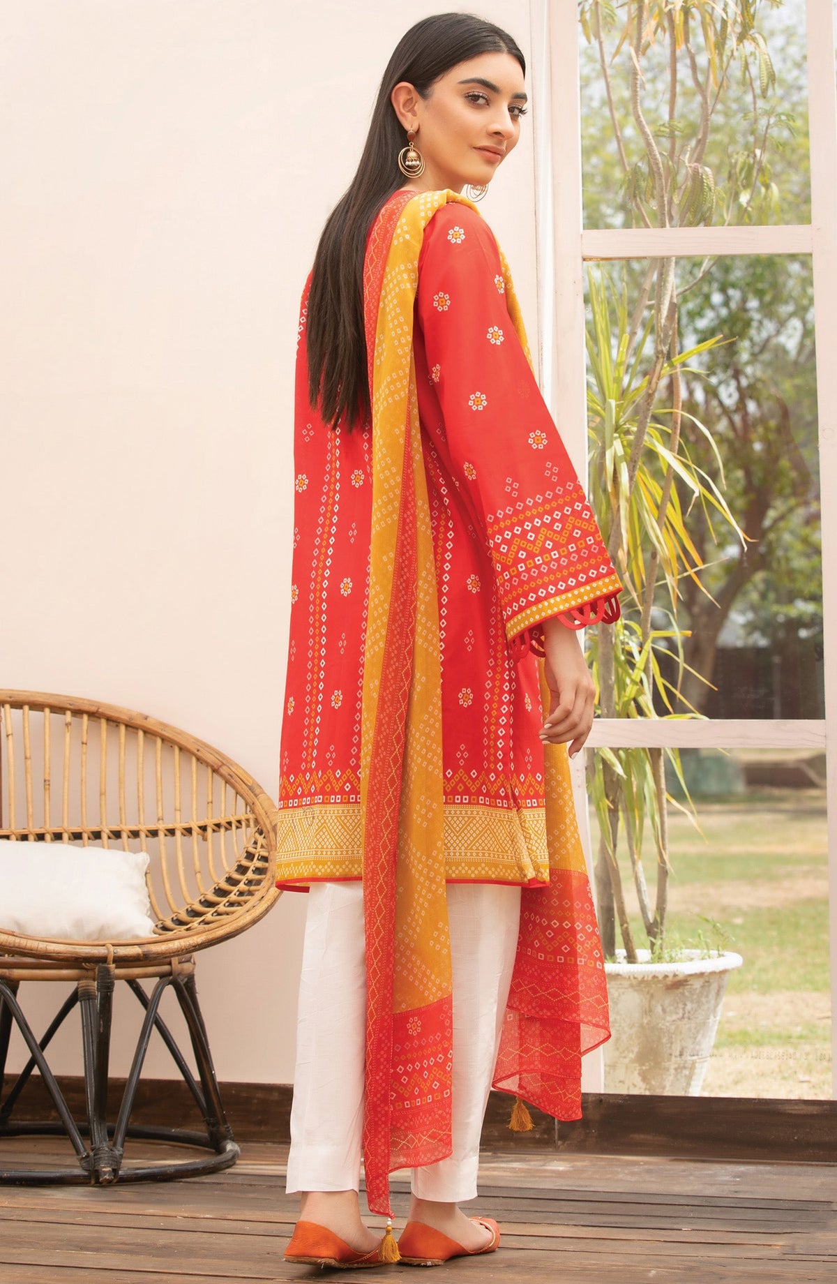 Orient - Unstitched 2 Piece Printed Lawn Shirt Chiffon Dupatta