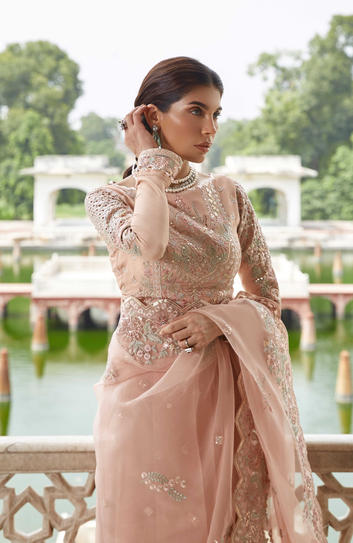 Seran - Roohi