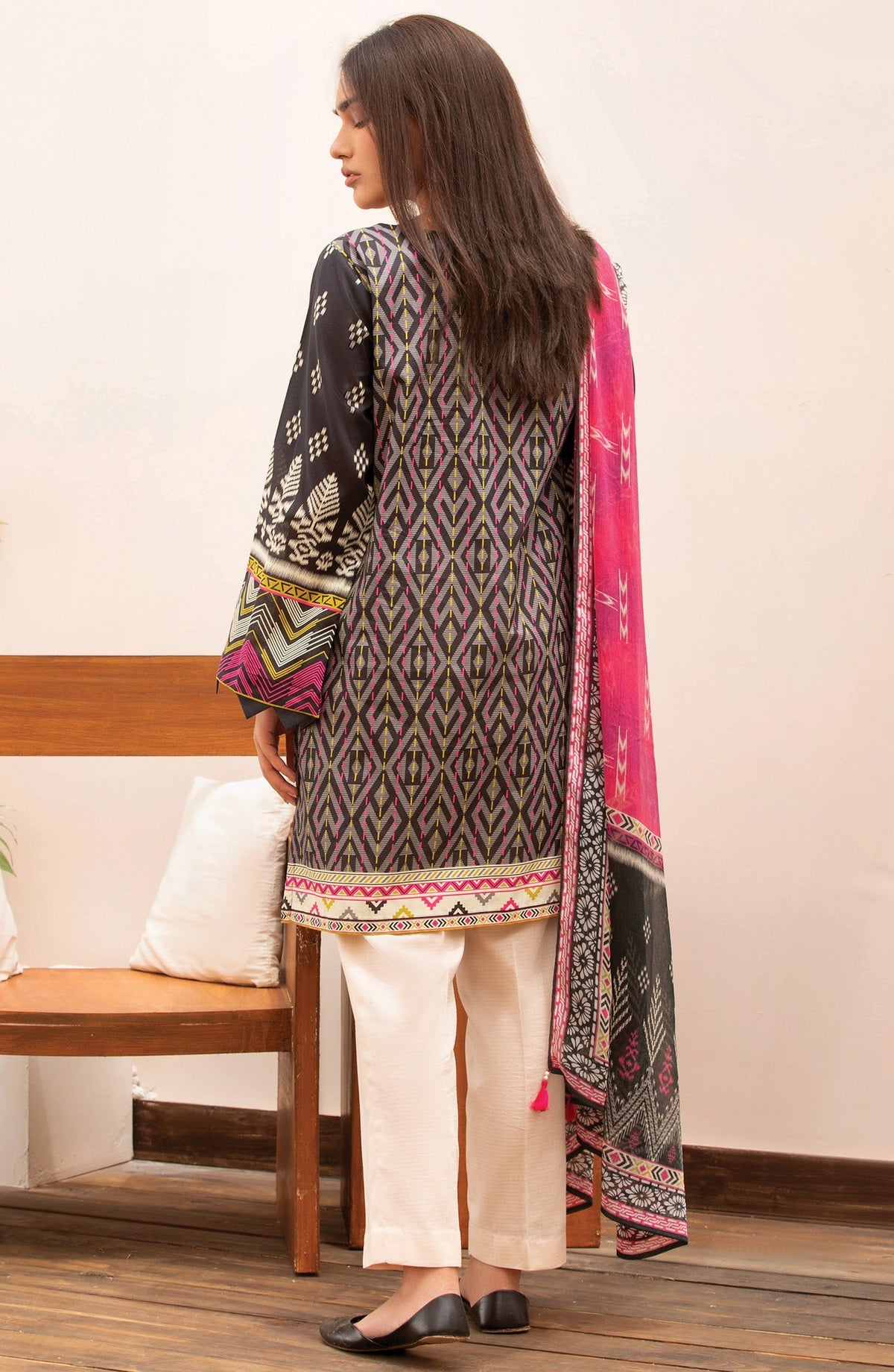 Orient - Unstitched 2 Piece Printed Lawn Shirt Chiffon Dupatta